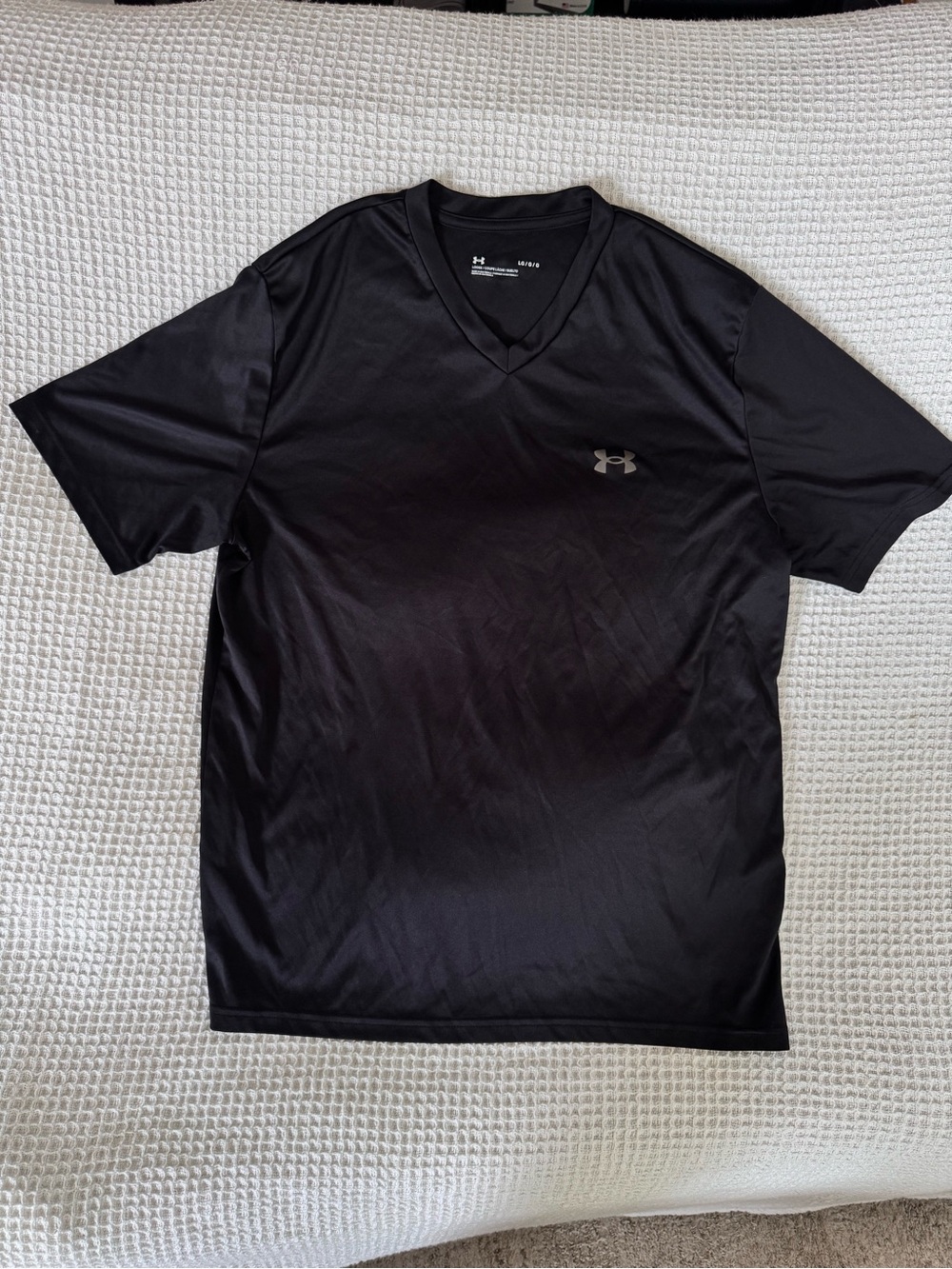 LG Men’s Black V-Neck Athletic Tee
